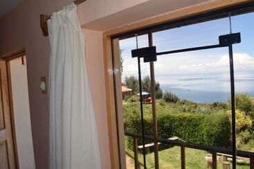 Отель Allpa Tika Lodge Amantani Island