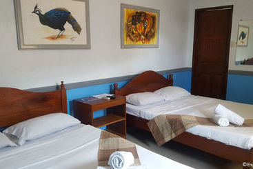 تختخواب و صبحانه Casitas De Az Pension