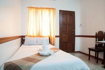 تختخواب و صبحانه Casitas De Az Pension