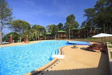 هتل Mountain Resort Koh Lipe