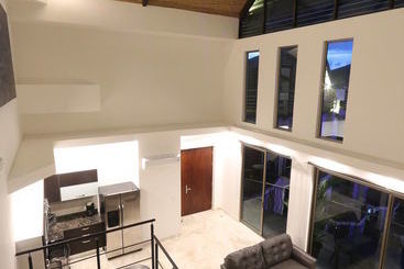 هتل Sky Penthouses 3br 3,5 Bth  6br 5,5bth At Oceano