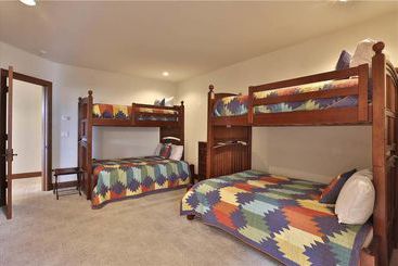 هتل Sundance Grand Overlook By Telluride Resort Lodging