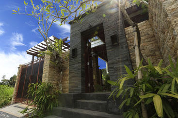 پانسیون The Garga Beach Villas