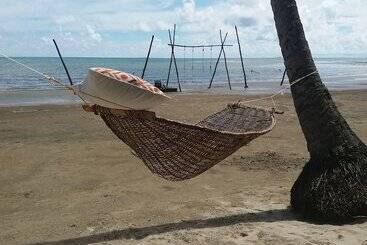 בית מלון כפרי Peace & Love Beach Club