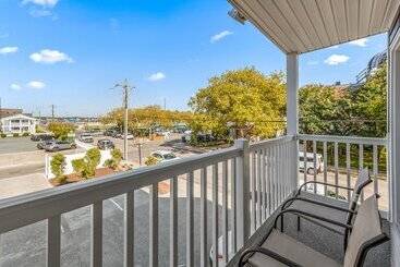 فندق على الطريق Beach Bum Inn