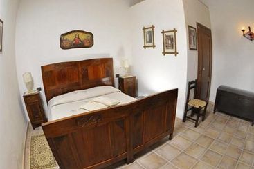 Borgo Di Pietra Bianca
