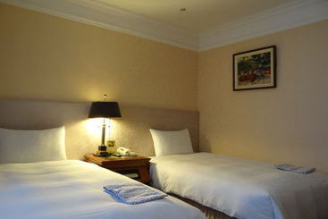 هتل Hometel  Kaohsiung