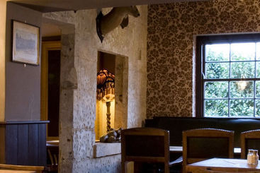 هتل The Castle Inn