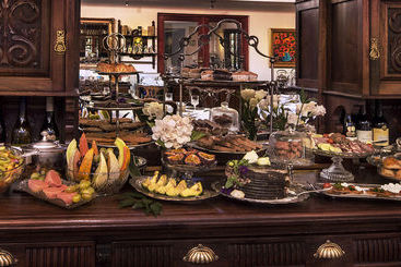 هتل The Oasis Boutique  & Residency