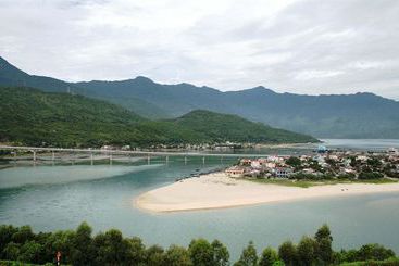Làng Cò Resort