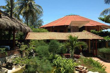 Làng Cò Resort