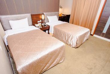Mou Hotel Luchuan