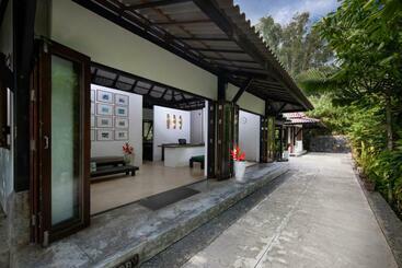 Haadson Resort   Khaolak, Phangnga