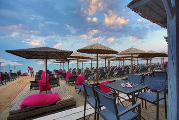 Flegra Beach Boutique