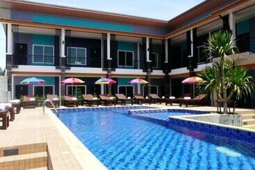 هتل Seashell Resort Krabi