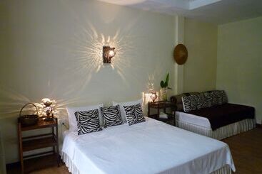هتل The Mangrove Hideaway Koh Chang