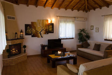 Four Seasons Villas