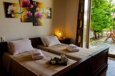 Four Seasons Villas