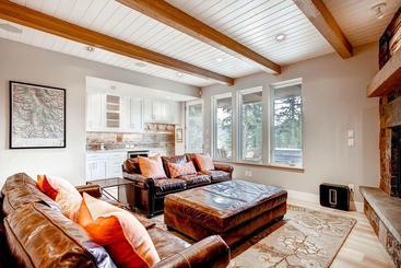 هتل Sunrise Ski Haus