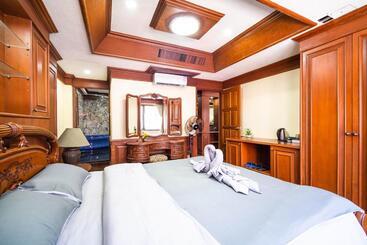 هتل آپارتمان Zj House