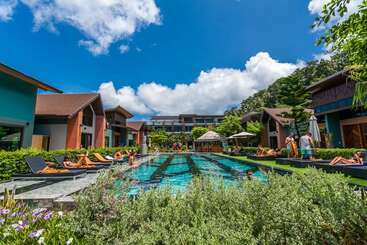 Chaokoh Phi Phi Hotel And Resort  Sha Extra Plus