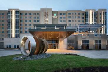 هتل Embassy Suites By Hilton Kansas City Olathe