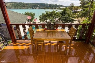 هتل Phi Phi Good View