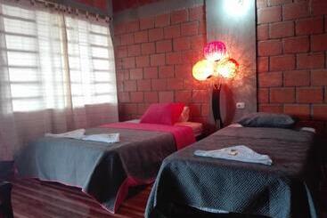 هاستل San Agustín Wayrana