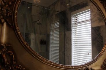 هتل The Gregoire Boutique Villa