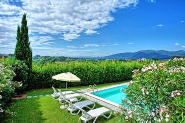 Villa Melograni