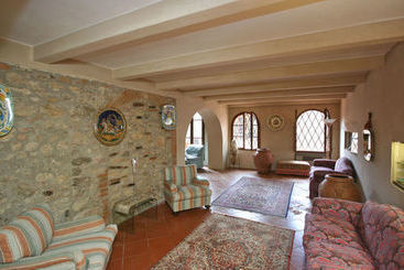 Villa Guia