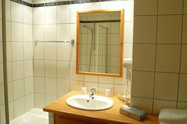 هتل Hôtel Le Riquewihr