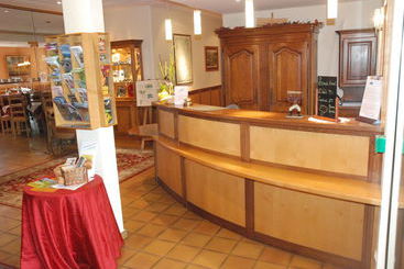 هتل Hôtel Le Riquewihr