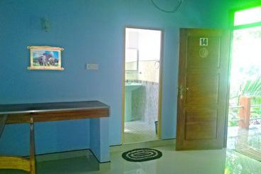 هتل Sigiri Holiday Inn