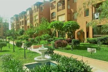 Apartment La Résidence Ricoflores