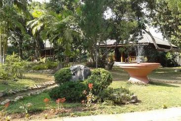 هتل Huan Chiang Dao Resort