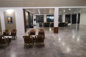 בית מלון כפרי The Regent Ubon