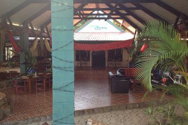 Stoney Creek Resort  Hostel