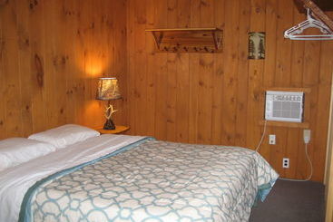 مُتل Golden Sands Resort Lake George