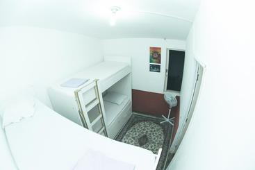 Pamplona Hostel