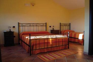 تختخواب و صبحانه Locanda Il Cappero