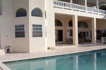 Celebrity Villa Jamaica