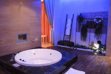 Love Boutique Motel