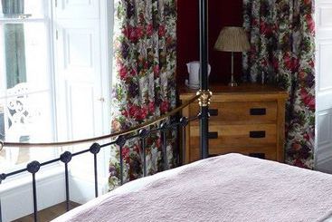 پانسیون Glenridding House
