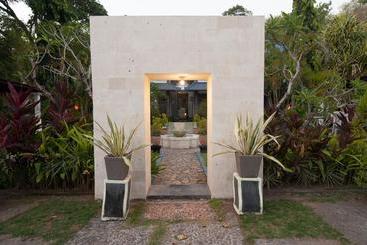 هتل Beji Bay Resort