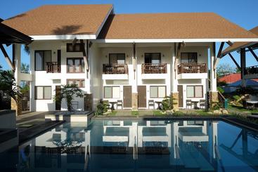 هتل Dive Thru Scuba Resort