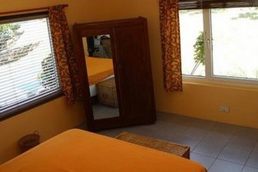Pinquin Cottage
