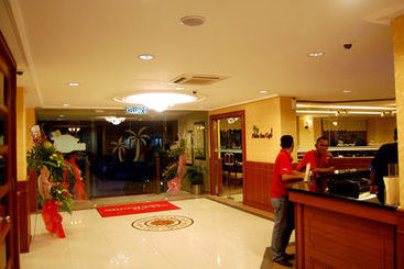 هتل Palm Inn