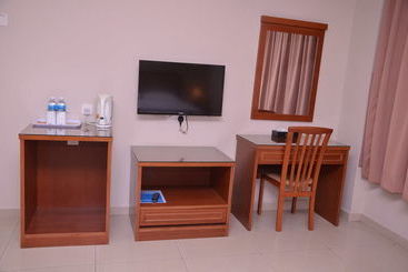 هتل Palm Inn