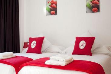 Charmsuites Nou Rambla